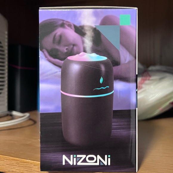 Nizoni Mini Humidifier - Picture 2 of 6